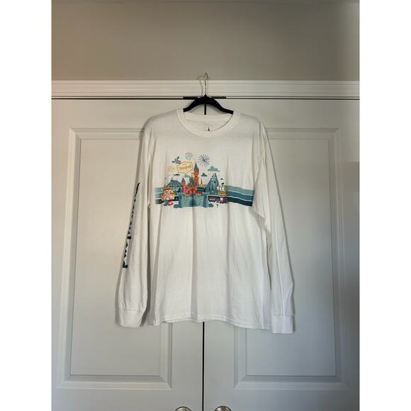 Disneyland Spell Out Sleeve Crew Neck T-Shirt Castle Parks Graphic Adult Large - Picture 1 of 7